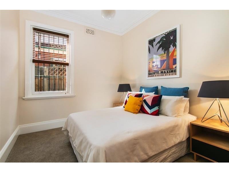 10 Holmwood Street, Newtown NSW 2042