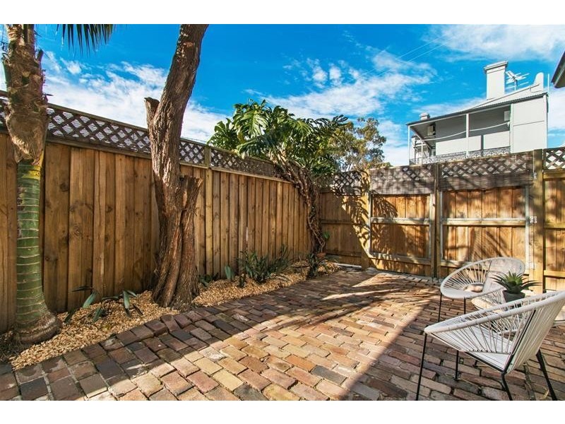 10 Holmwood Street, Newtown NSW 2042