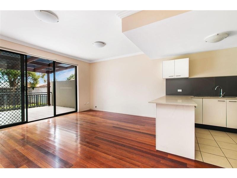 9/14-18 Mary Street, St Peters NSW 2044