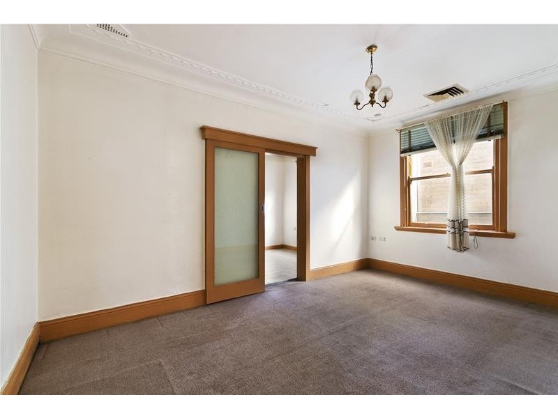 16 Terry Street, Tempe NSW 2044