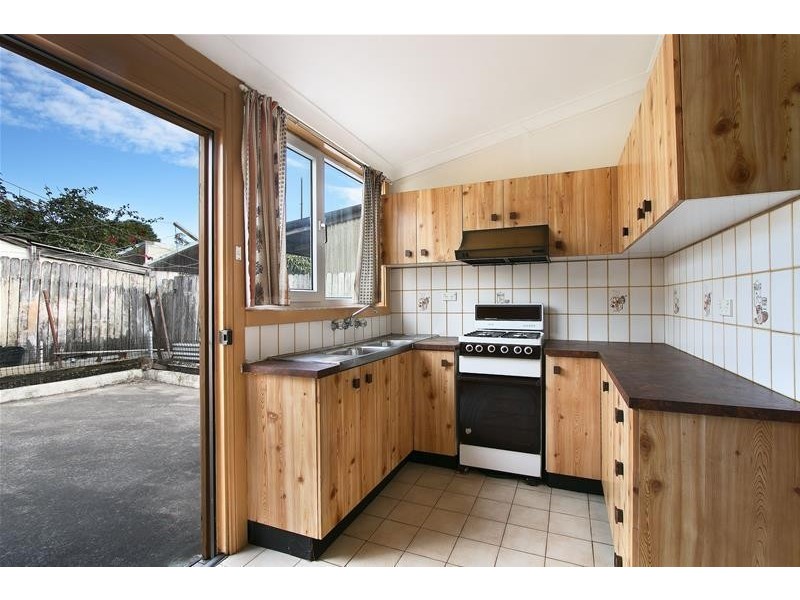 16 Terry Street, Tempe NSW 2044