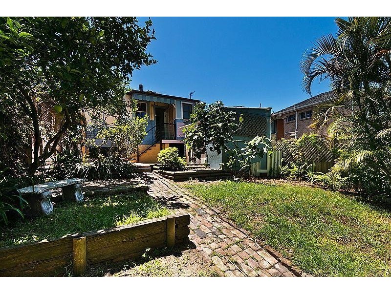 24 Station Street, Tempe NSW 2044