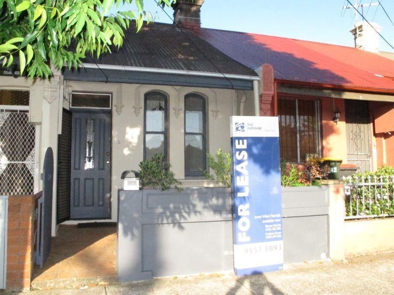 240 Edgeware Road, Newtown NSW 2042