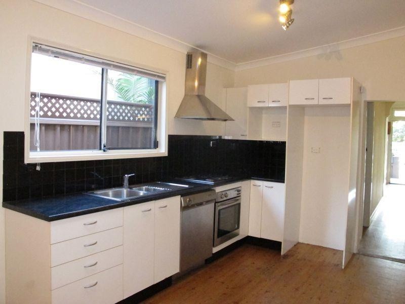 240 Edgeware Road, Newtown NSW 2042