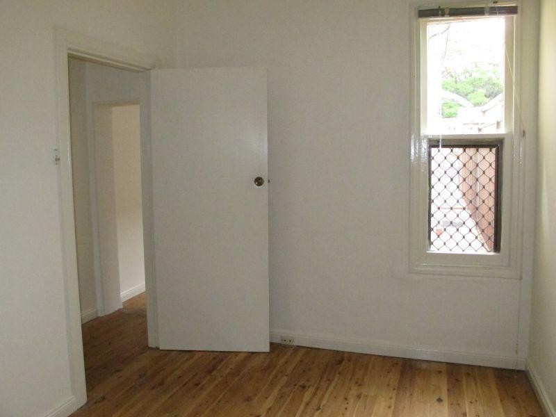 240 Edgeware Road, Newtown NSW 2042