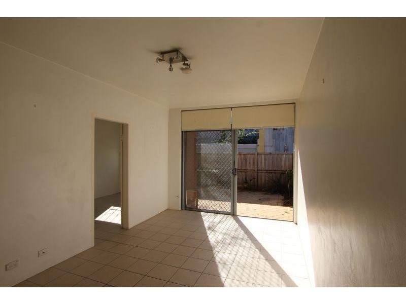 2/4 Lyne Street, Alexandria NSW 2015