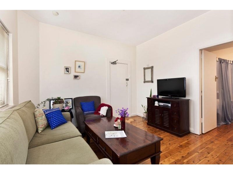 2/87 Crystal Street, Petersham NSW 2049