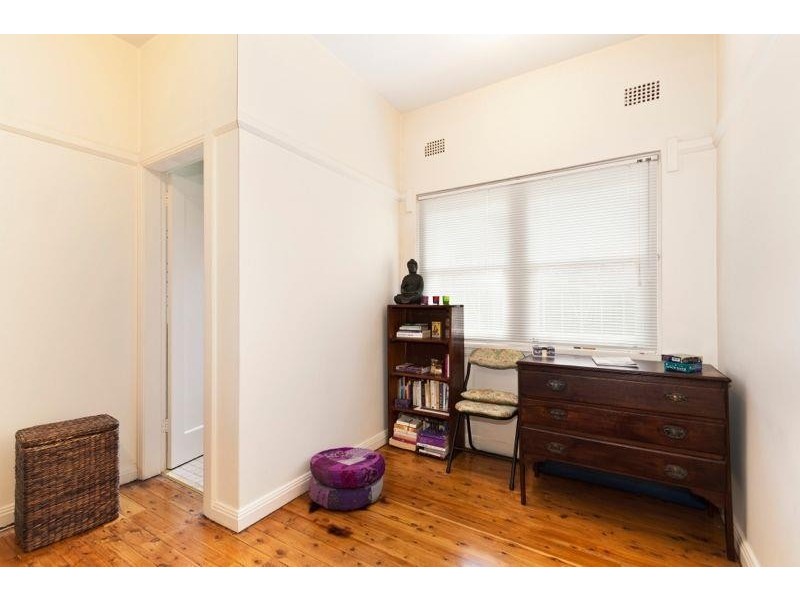 2/87 Crystal Street, Petersham NSW 2049