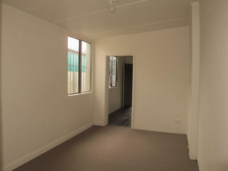 11 Laura Street, Newtown NSW 2042