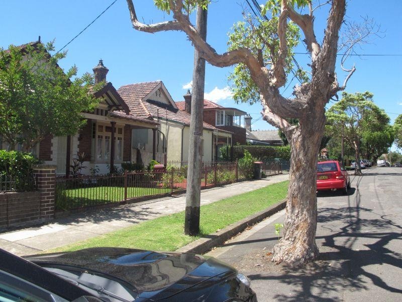 35 Canonbury Grove, Dulwich Hill NSW 2203