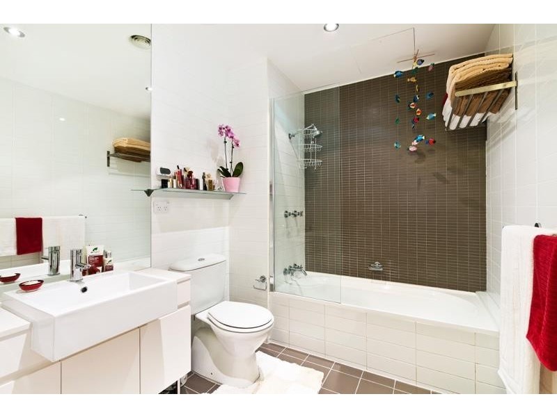 13/21 Coulson Street, Erskineville NSW 2043