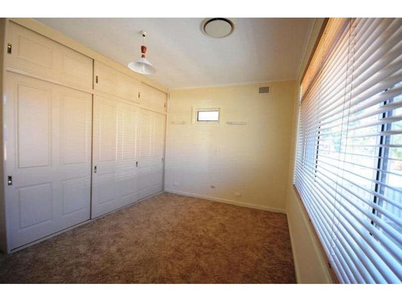 1 Howe Street, Westmead NSW 2145