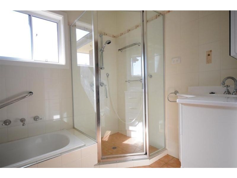 1 Howe Street, Westmead NSW 2145