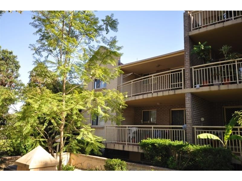 5/8-10 Newman Street, Merrylands NSW 2160