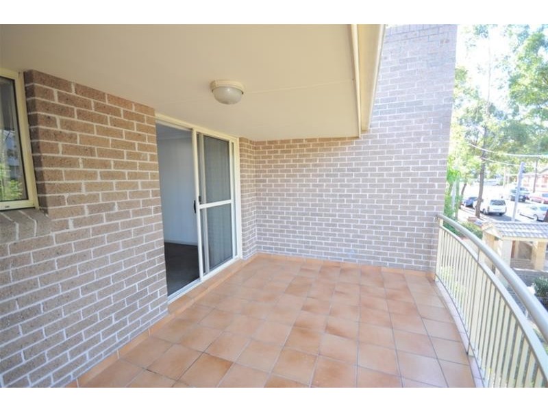 5/8-10 Newman Street, Merrylands NSW 2160