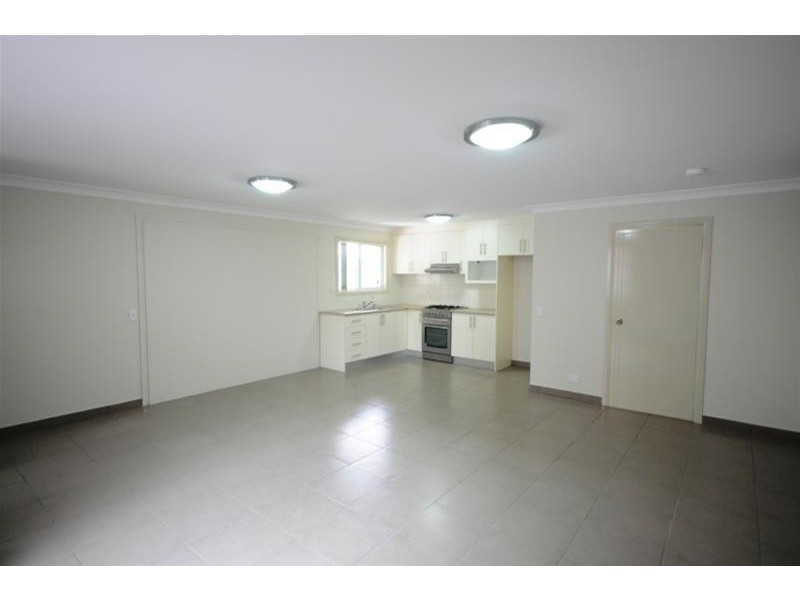 - Ringrose Avenue, Greystanes NSW 2145