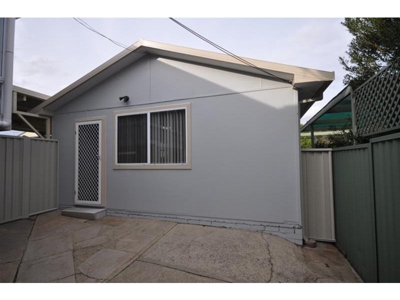 - Ringrose Avenue, Greystanes NSW 2145
