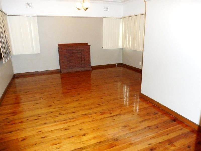 75  Chester Street, Merrylands NSW 2160