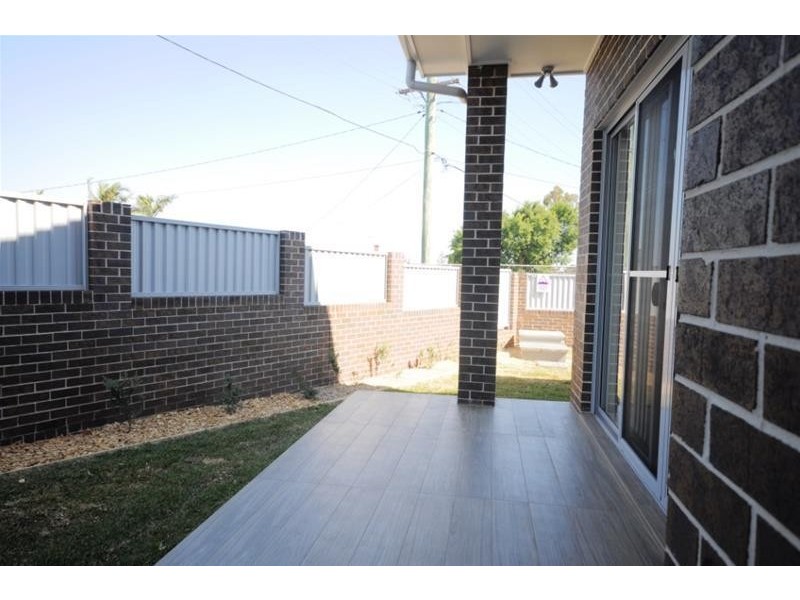 5A Vivienne Street, Woodpark NSW 2164