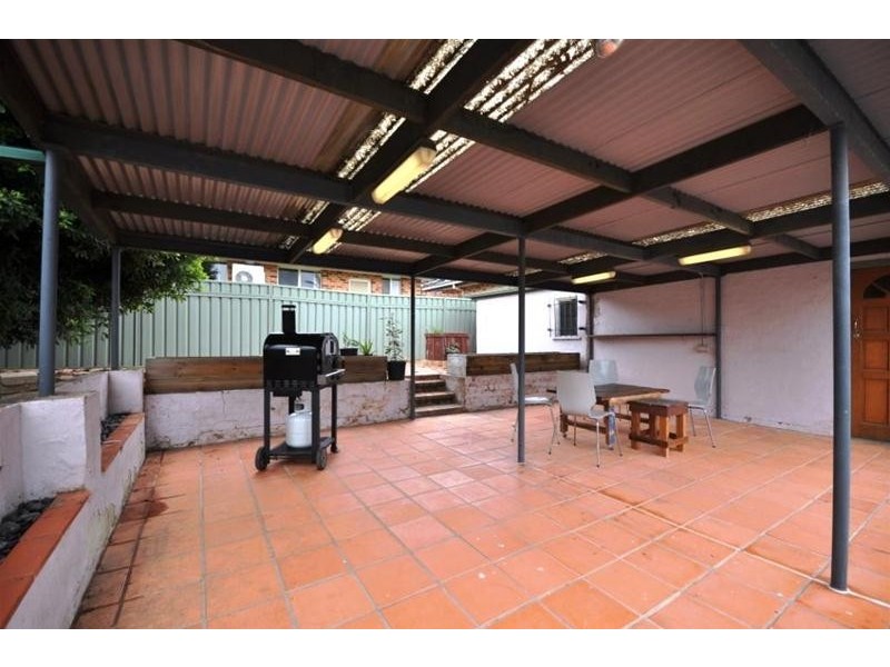 19 Bowden Street, Merrylands West NSW 2160