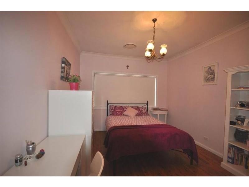 19 Bowden Street, Merrylands West NSW 2160