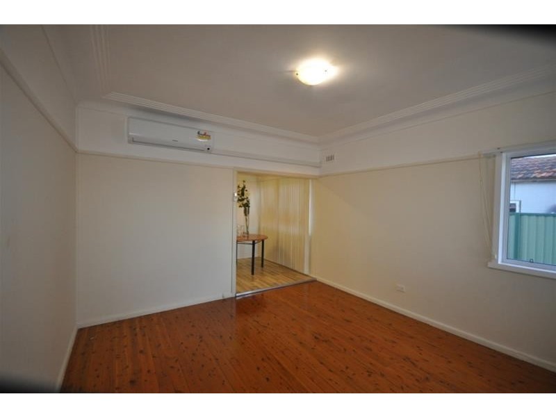 1/26 Holroyd Road, Merrylands NSW 2160