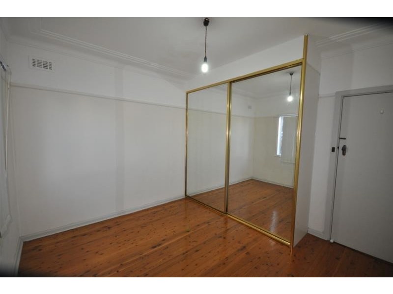 1/26 Holroyd Road, Merrylands NSW 2160