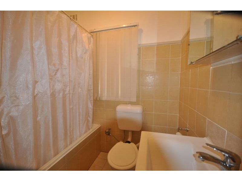 1/26 Holroyd Road, Merrylands NSW 2160