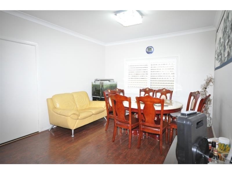 88 Centenary Road, South Wentworthville NSW 2145