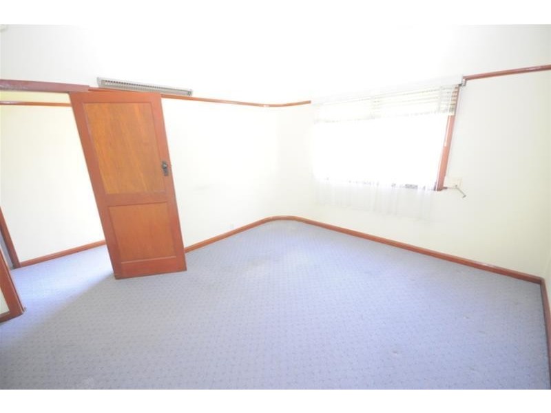 107 Burnett Street, Merrylands NSW 2160