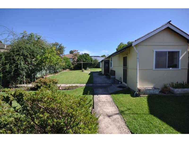 107 Burnett Street, Merrylands NSW 2160