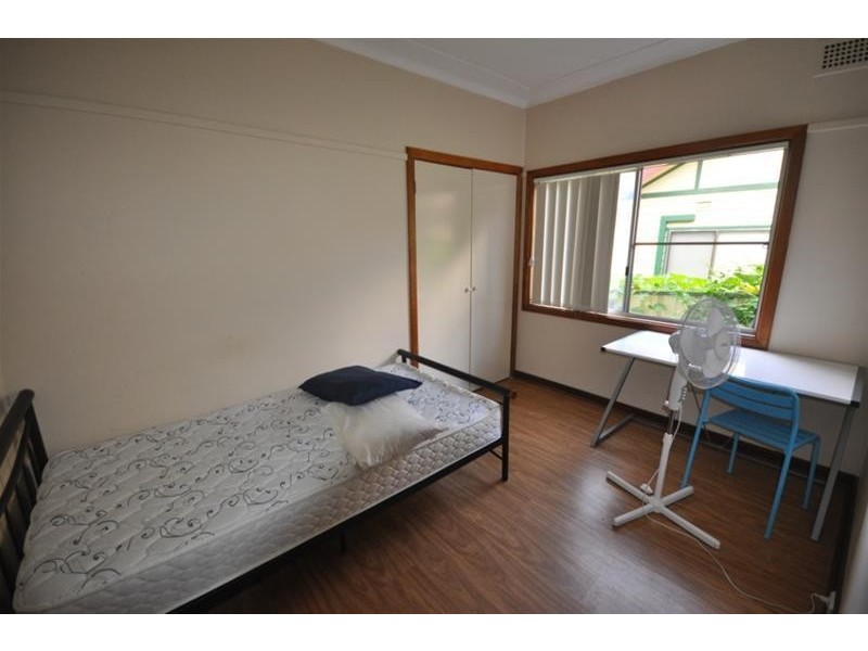 2 Alton Street, Merrylands NSW 2160