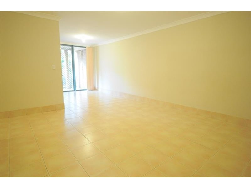 4/6-8 Paton Street, Merrylands NSW 2160