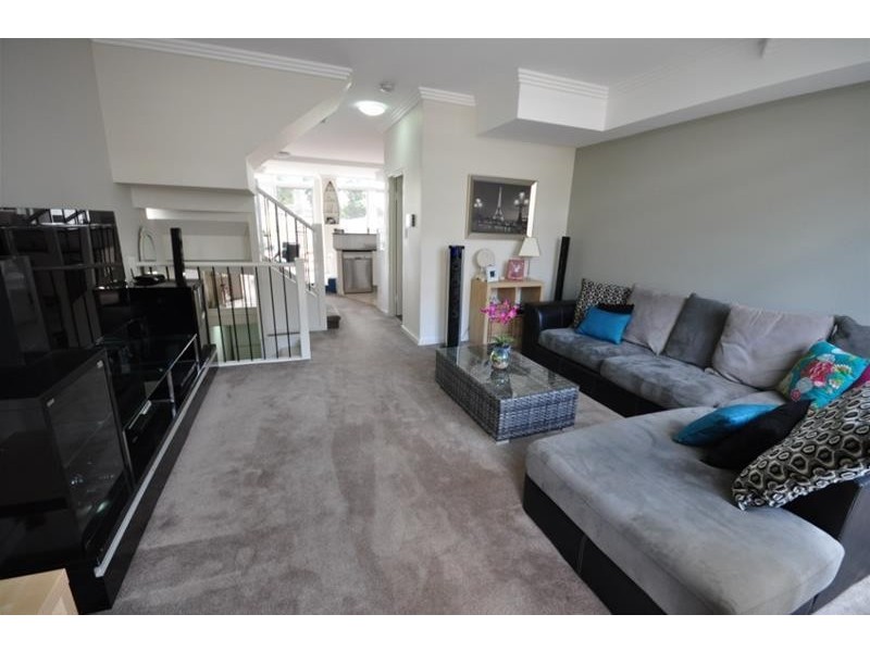 13/25-27 Henry Street, Guildford NSW 2161