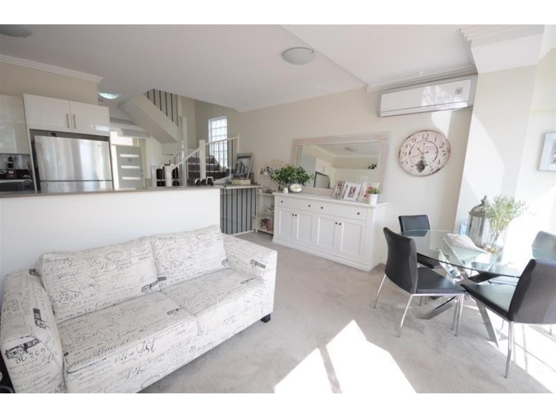 13/25-27 Henry Street, Guildford NSW 2161