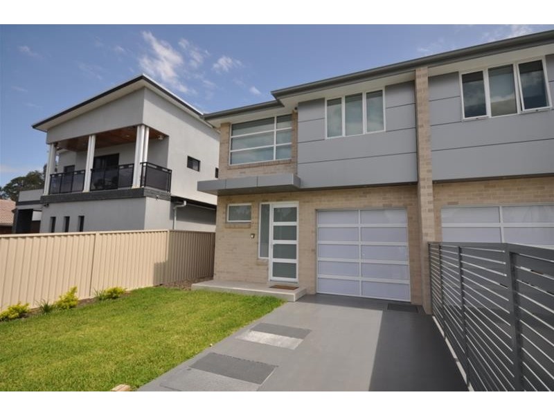 8 Dixmude Street, Granville NSW 2142