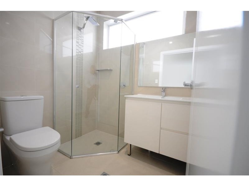 8 Dixmude Street, Granville NSW 2142