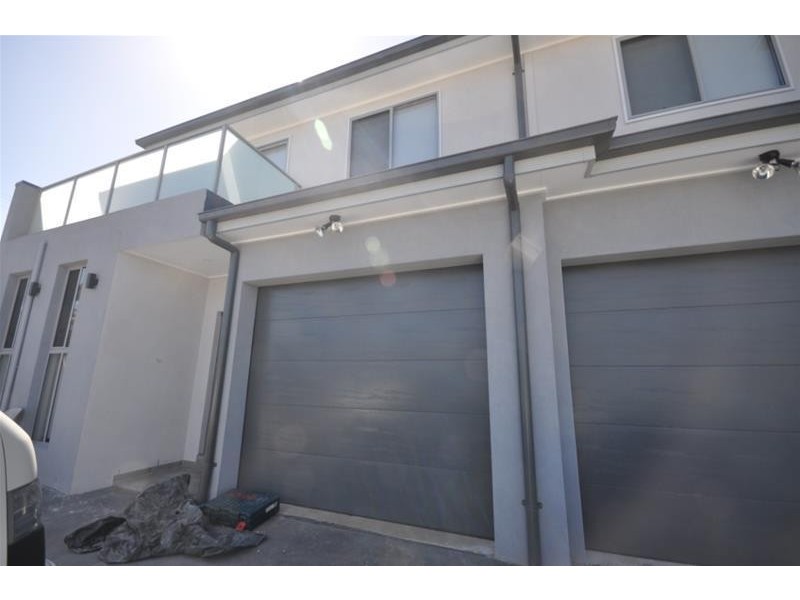 2 Fairfield Road, Guildford NSW 2161