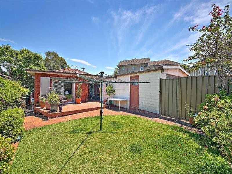 67 Bonds Road, Peakhurst NSW 2210
