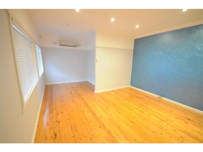 6 Brotherton Street, South Wentworthville NSW 2145