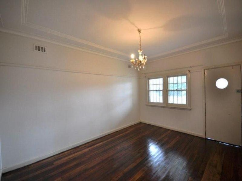 9 Fowler Road, Merrylands NSW 2160