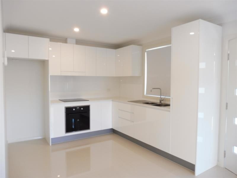 12A Lowana Avenue, Merrylands NSW 2160