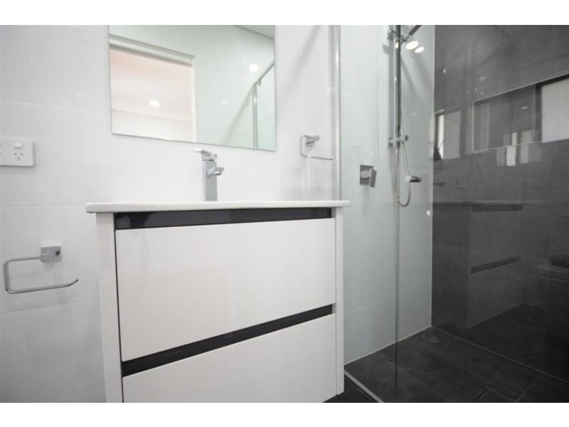 27 Villiers Street, Merrylands NSW 2160