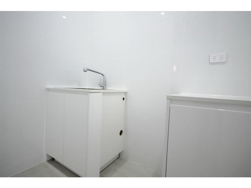 27 Villiers Street, Merrylands NSW 2160