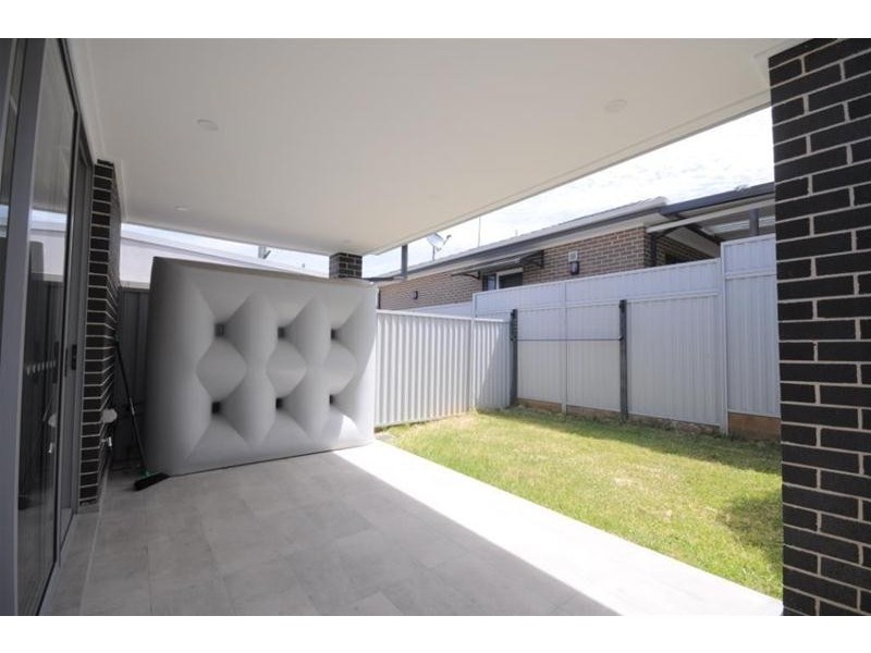 27 Villiers Street, Merrylands NSW 2160
