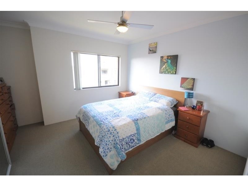 28/10-12 Wingello Street, Guildford NSW 2161