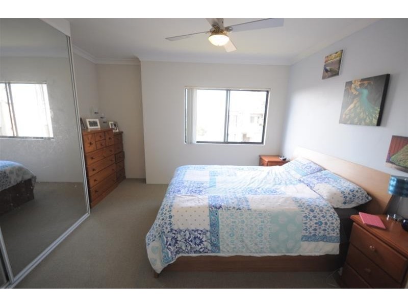 28/10-12 Wingello Street, Guildford NSW 2161