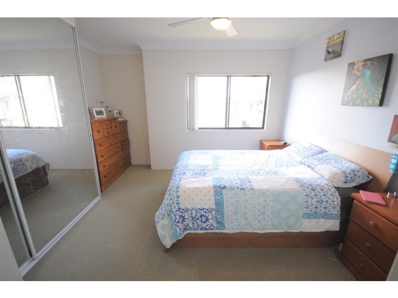 28/10-12 Wingello Street, Guildford NSW 2161