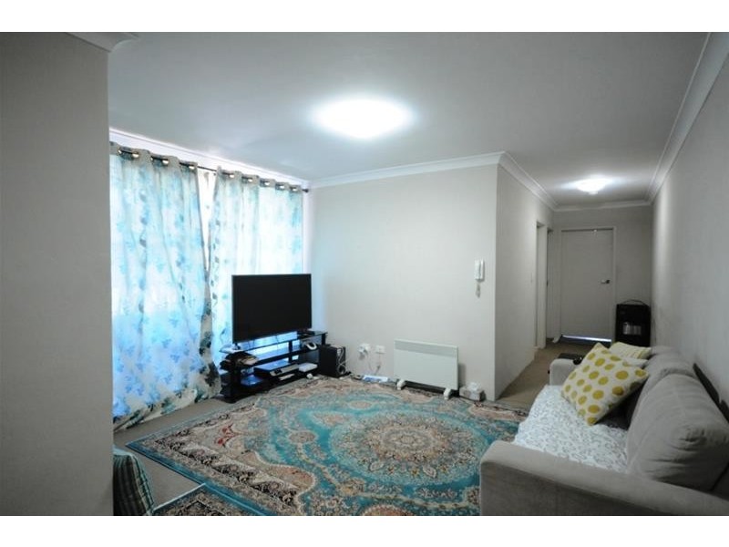 3/18-24 Oxford Street, Merrylands NSW 2160