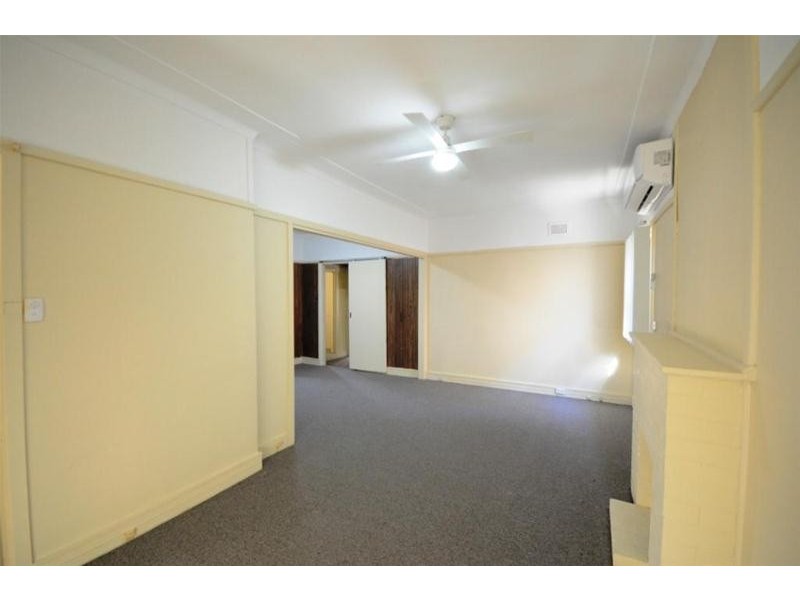 52 Lansdowne Street, Merrylands NSW 2160